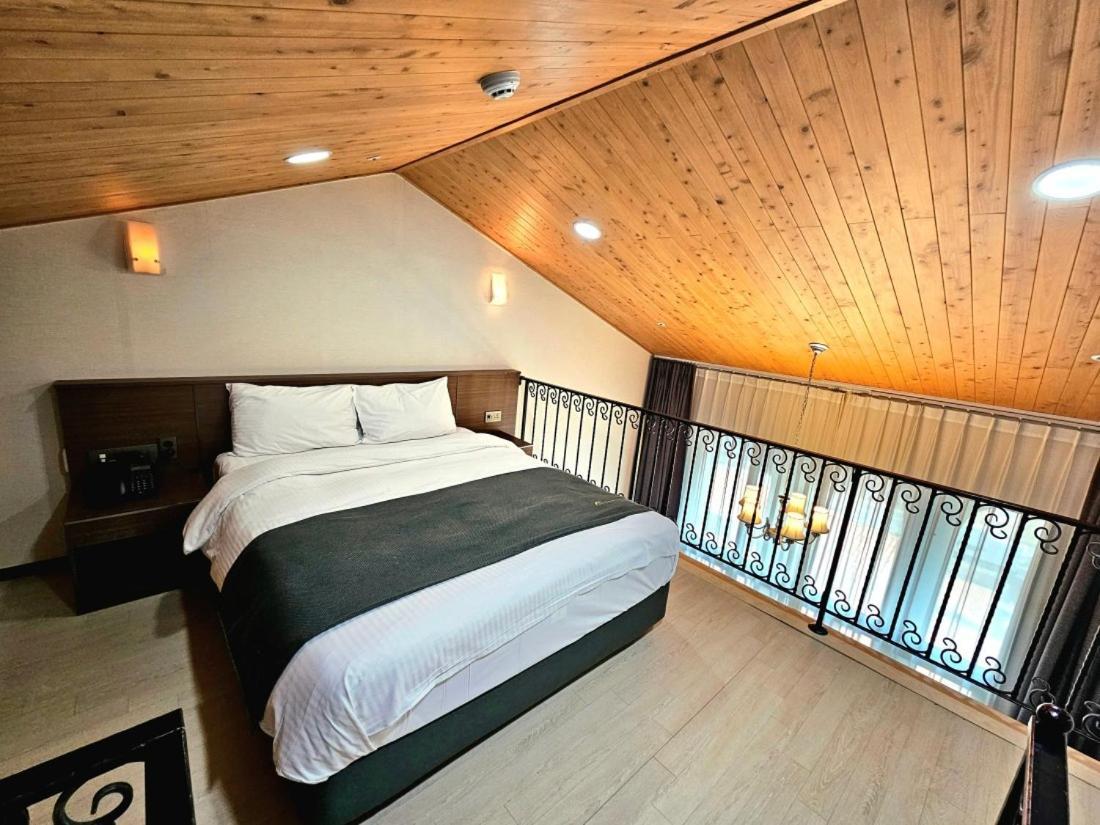 Hotel Thesoom Forest Yongin Eksteriør billede